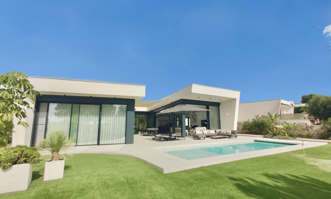 Segunda mano - Villa -
Las Colinas Golf - Costa Blanca