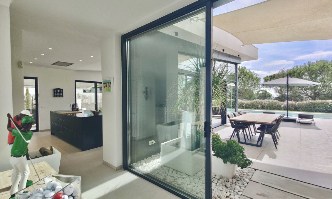 Segunda mano - Villa -
Las Colinas Golf - Costa Blanca