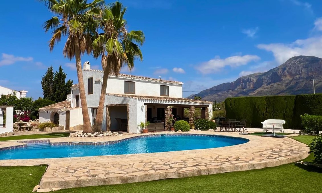 Wiederverkauf - Villa -
Jávea - Costa Blanca