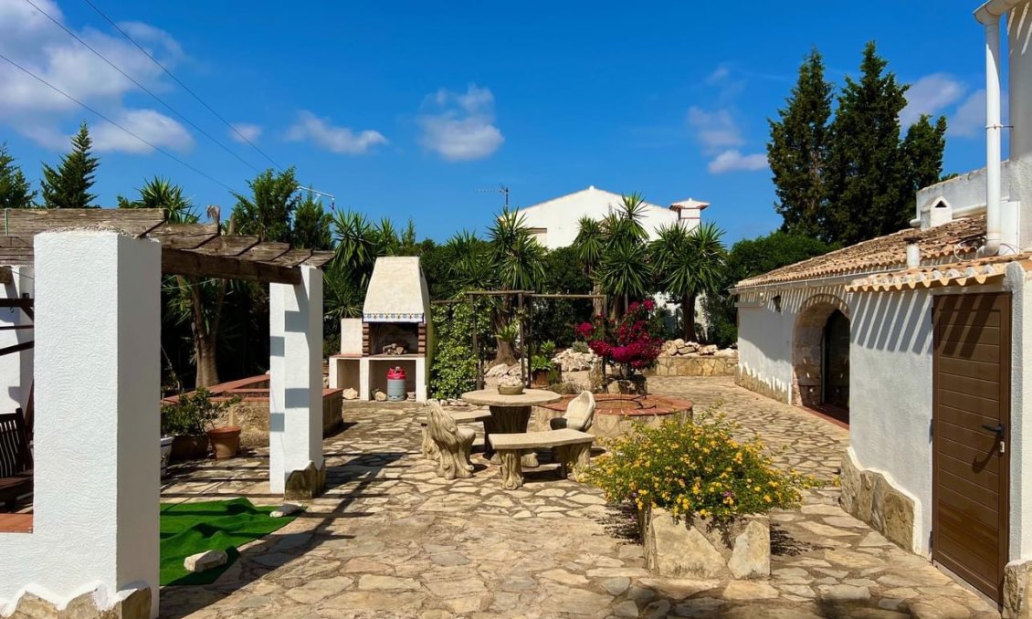Wiederverkauf - Villa -
Jávea - Costa Blanca