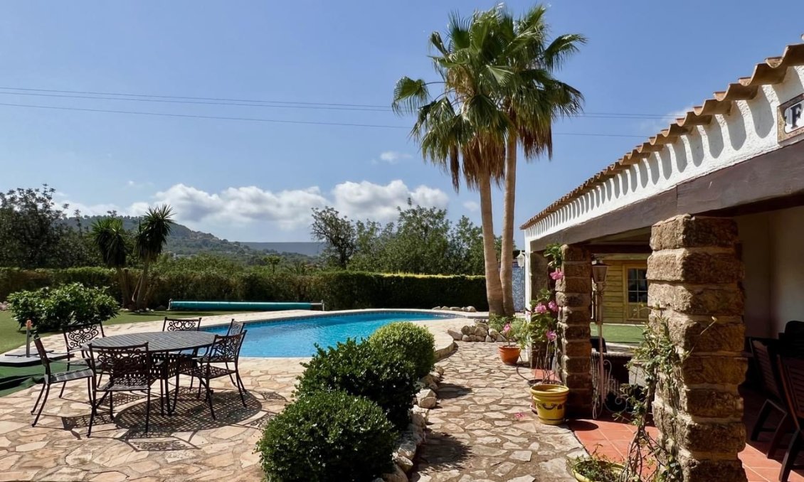Wiederverkauf - Villa -
Jávea - Costa Blanca