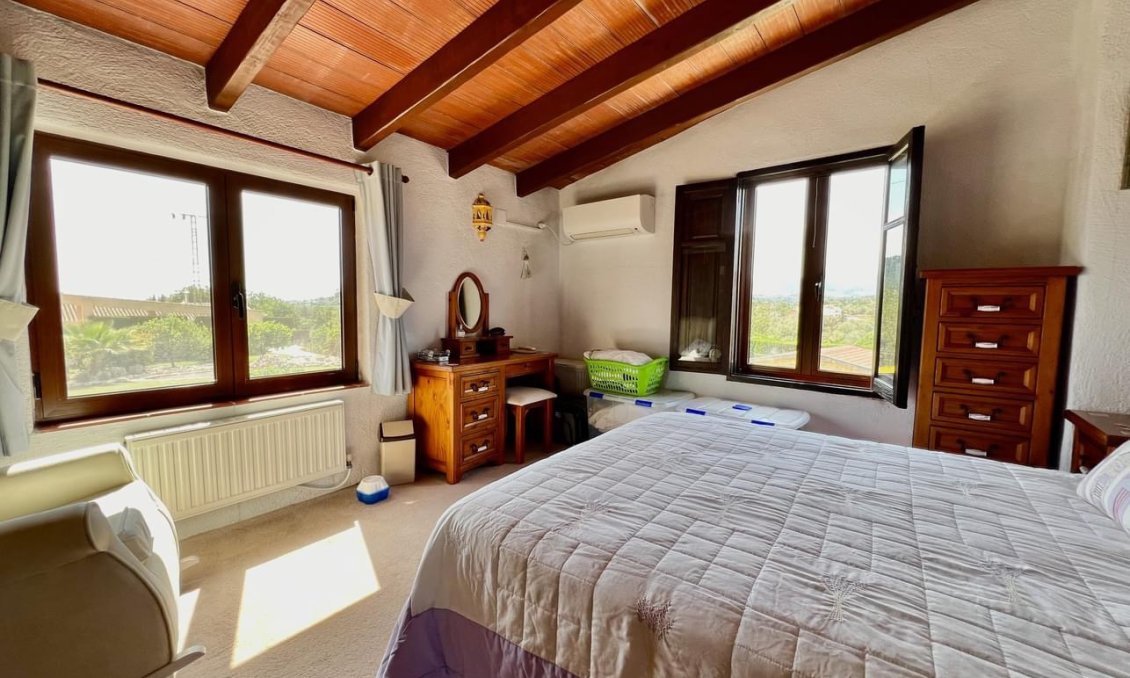 Wiederverkauf - Villa -
Jávea - Costa Blanca