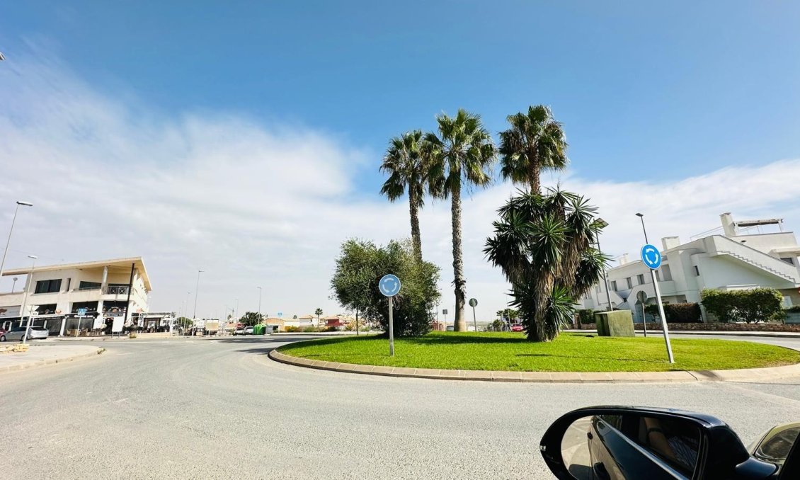 Segunda mano - Villa -
Orihuela - Vistabella Golf