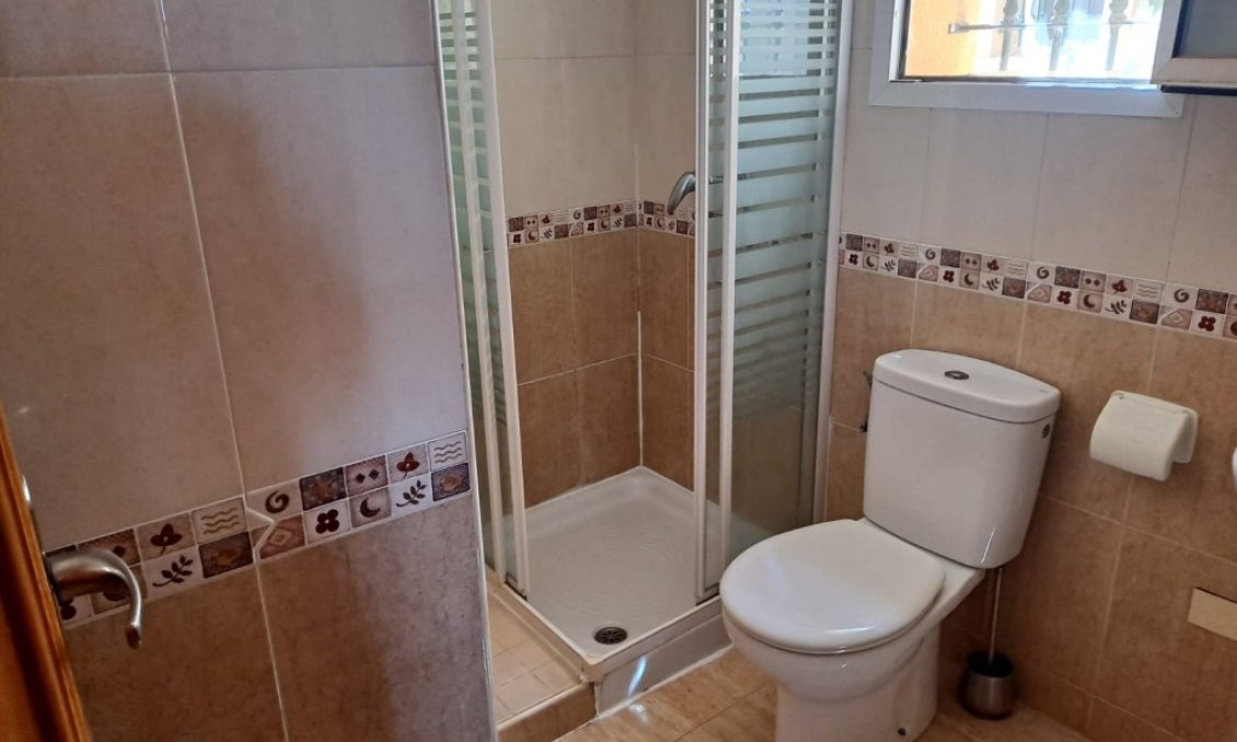 Segunda mano - Villa -
Los Montesinos - Costa Blanca
