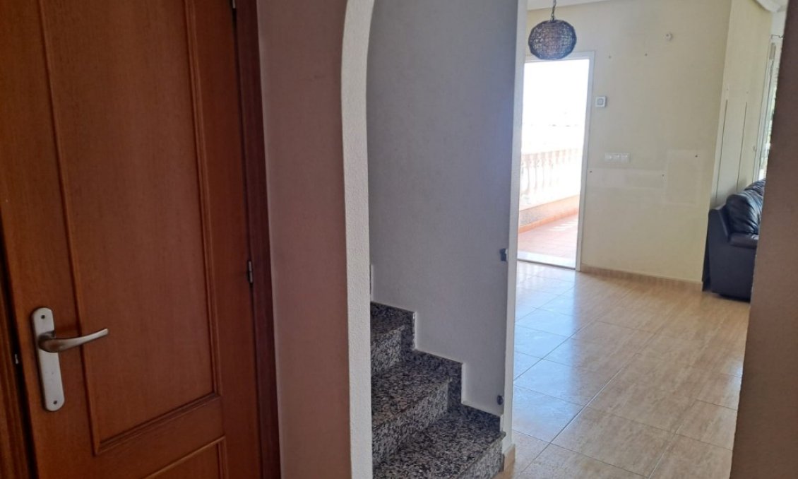 Segunda mano - Villa -
Los Montesinos - Costa Blanca