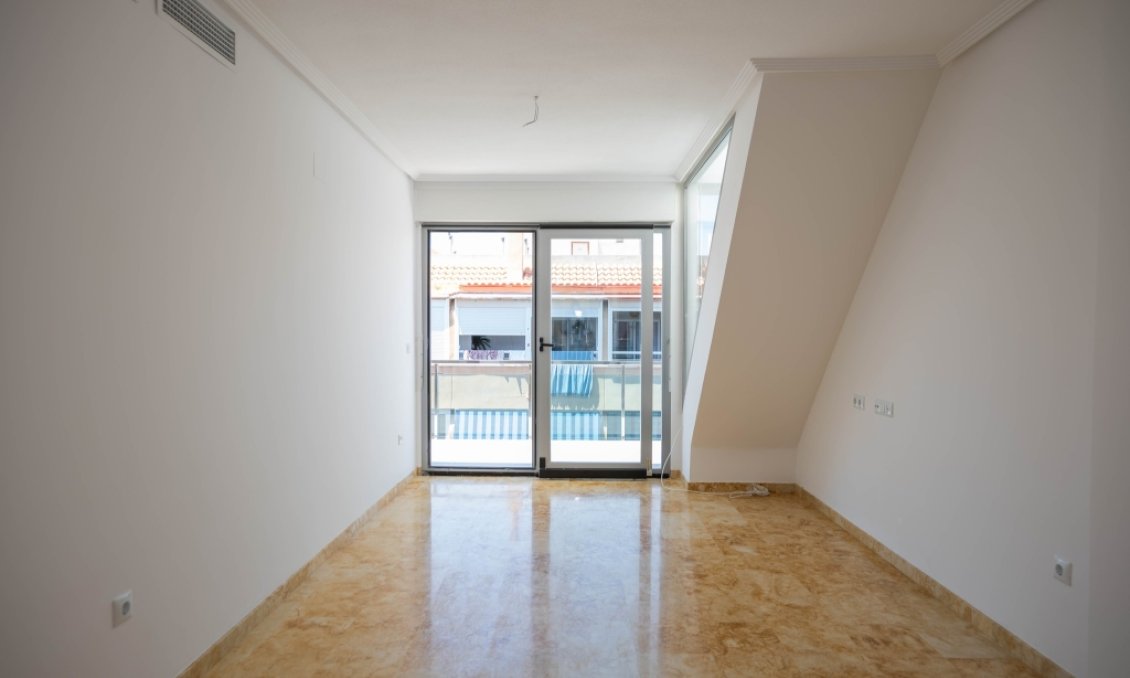 Revente - Appartement -
Torrevieja - Costa Blanca
