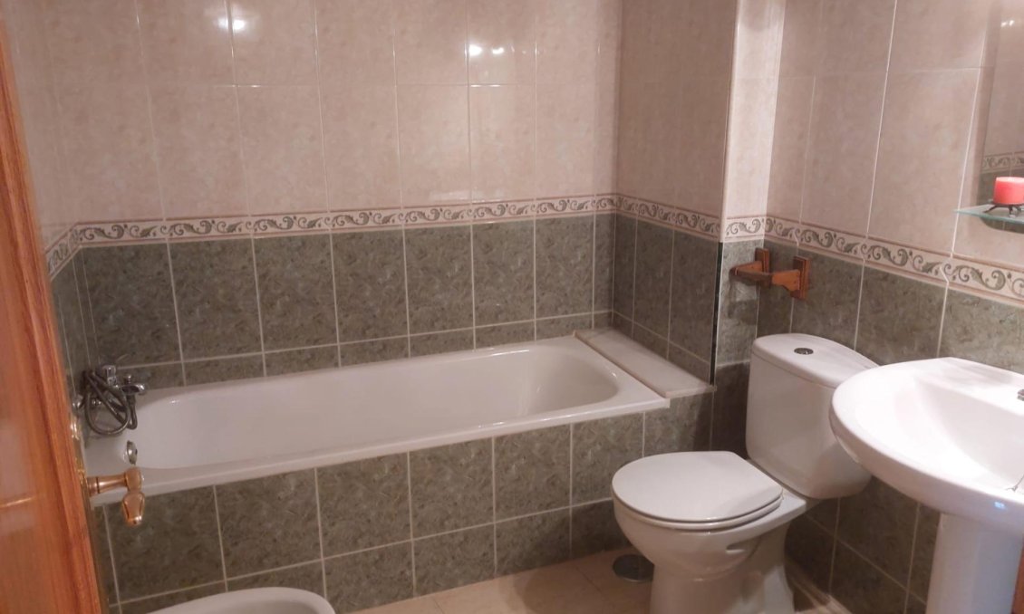 Segunda mano - Apartamento -
Orihuela - Zona Centro