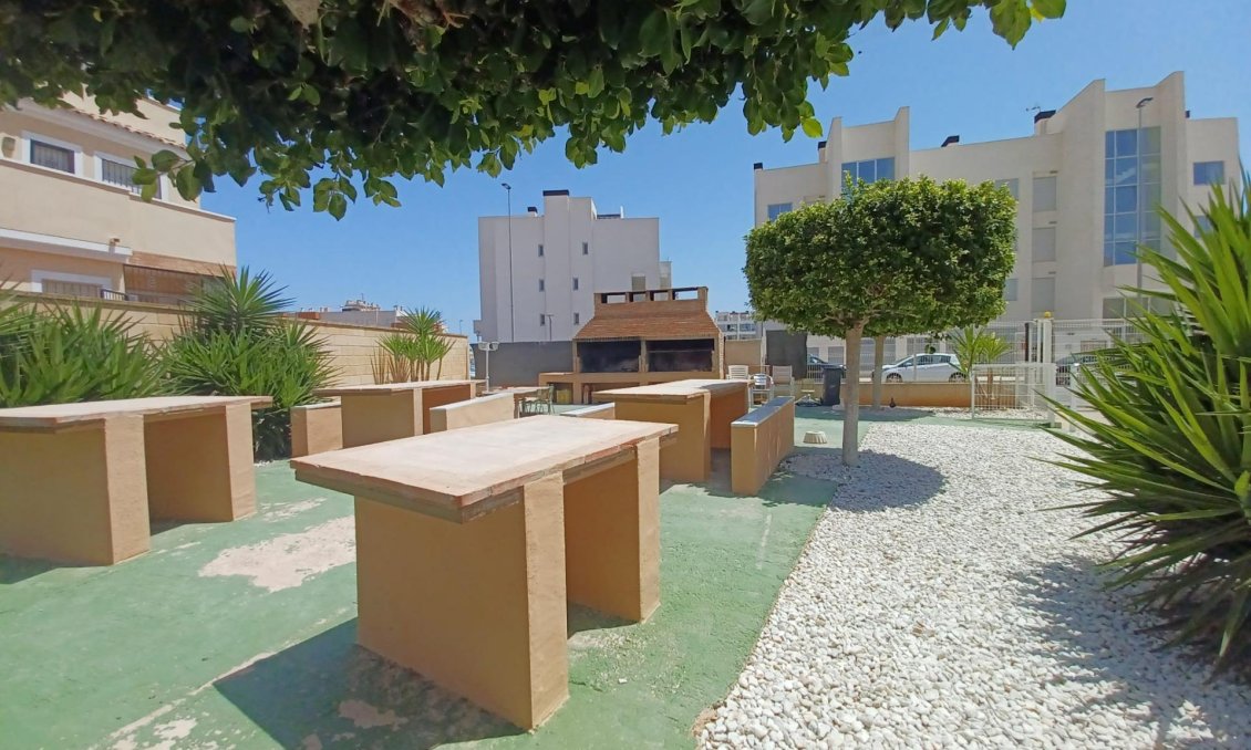 Segunda mano - Apartamento -
Orihuela Costa - Los Dolses