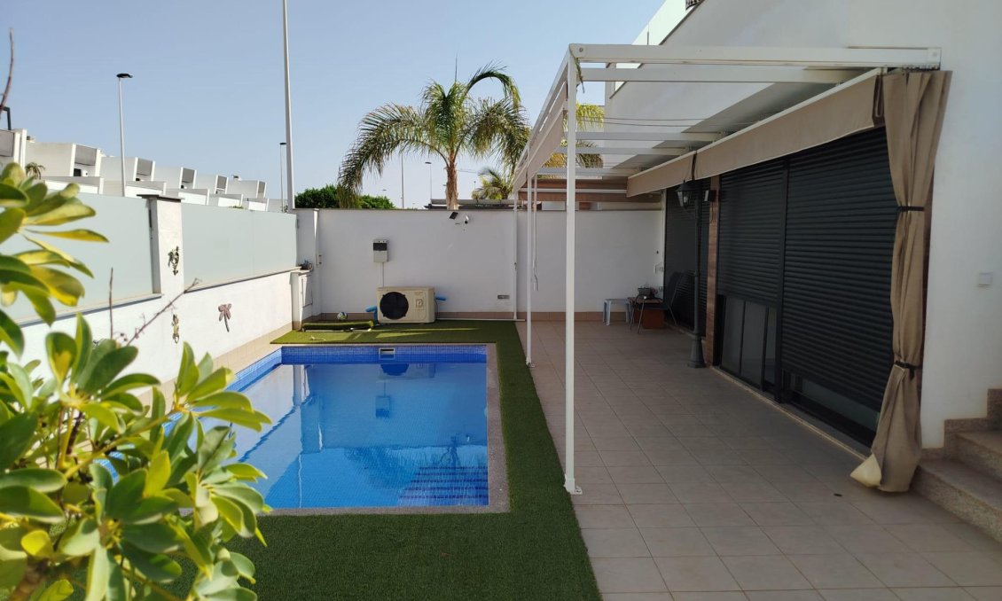 Segunda mano - Villa -
Lo Pagan - San Pedro Del Pinatar