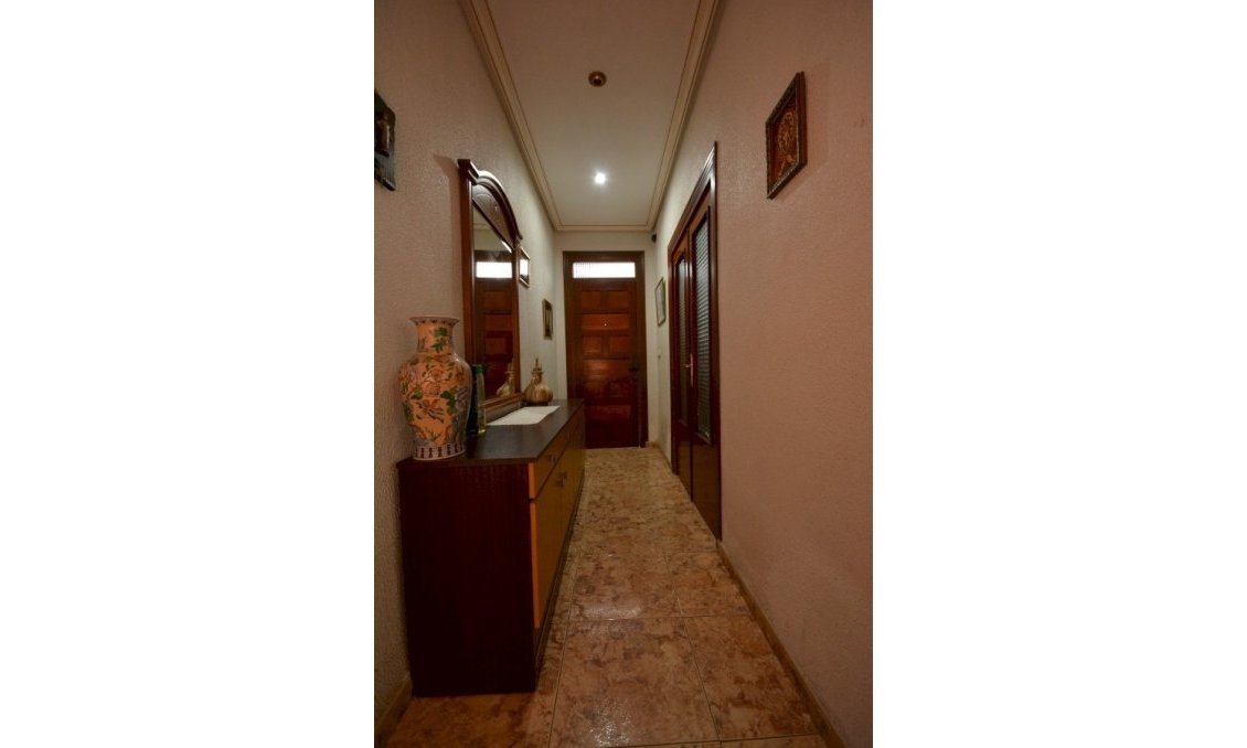 Wiederverkauf - Town House -
Guardamar del Segura - Costa Blanca