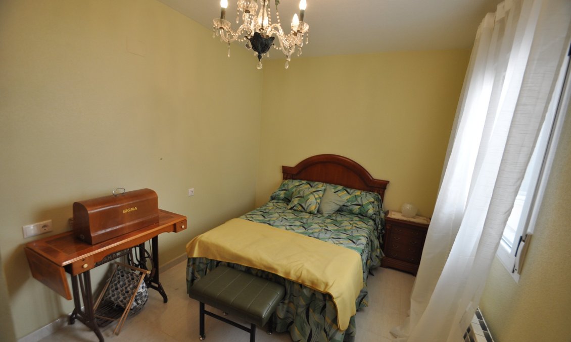 Revente - Appartement -
Pinoso - Inland