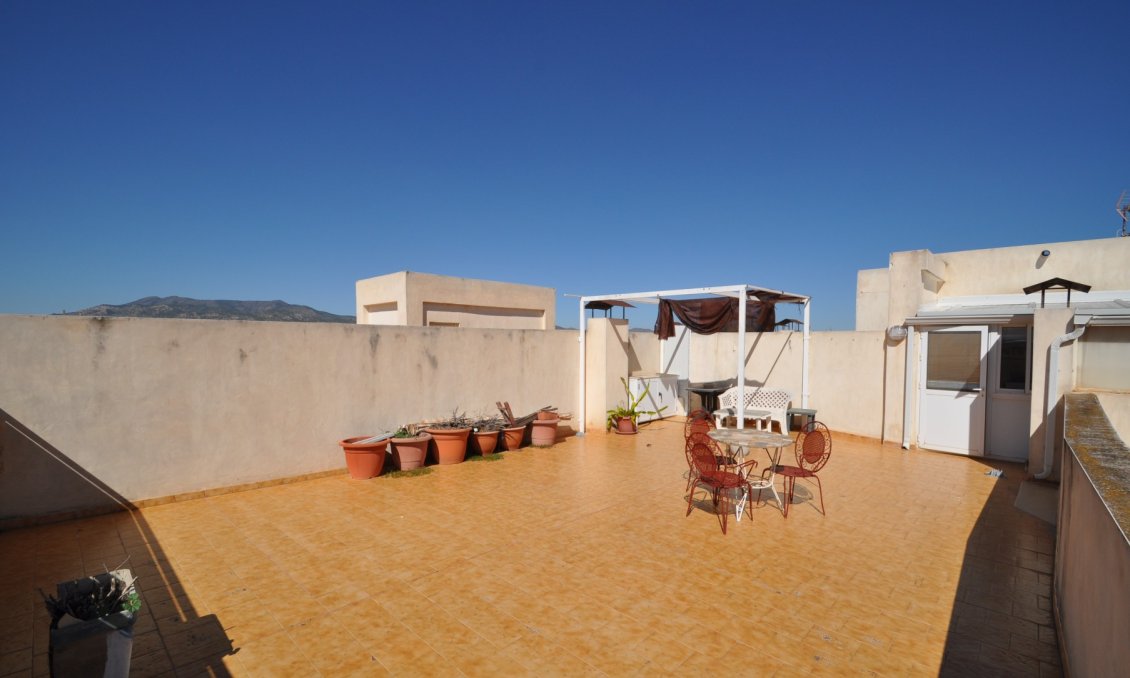 Revente - Appartement -
Pinoso - Inland