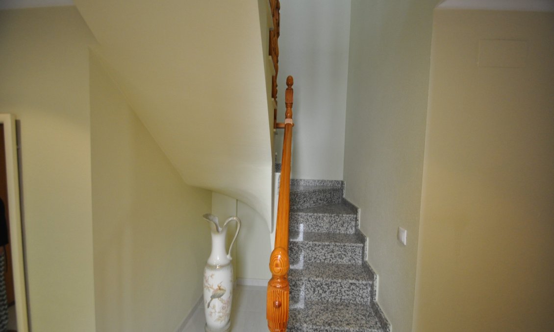 Revente - Appartement -
Pinoso - Inland