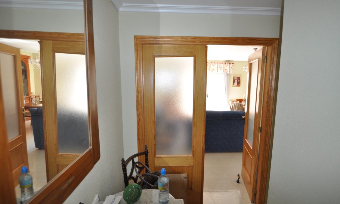 Revente - Appartement -
Pinoso - Inland