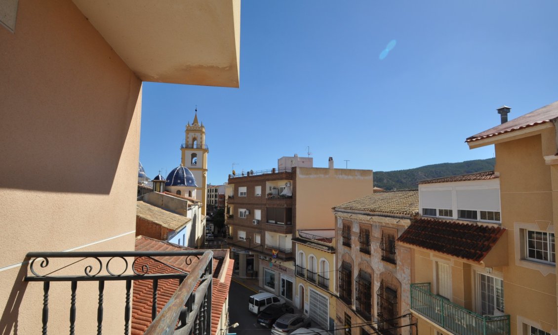 Revente - Appartement -
Pinoso - Inland