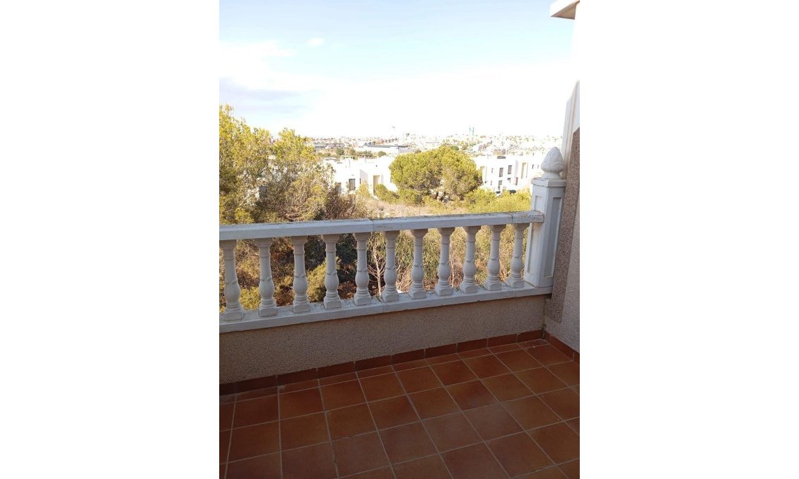 Segunda mano - Bungalow -
Orihuela Costa - PAU 26