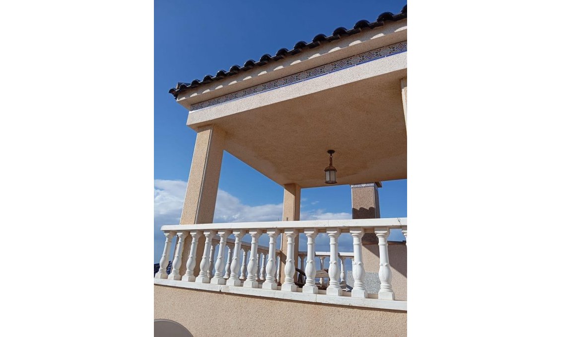 Segunda mano - Bungalow -
Orihuela Costa - PAU 26