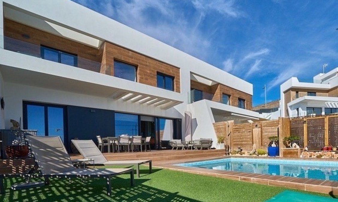 Segunda mano - Villa -
Finestrat - Costa Blanca