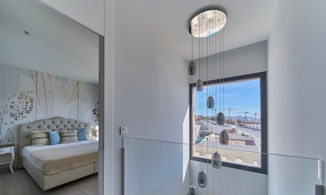 Segunda mano - Villa -
Finestrat - Costa Blanca