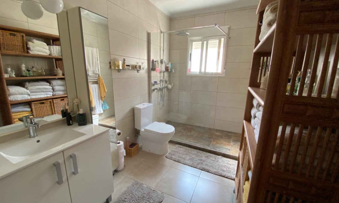 Revânzare - Duplex -
Algorfa