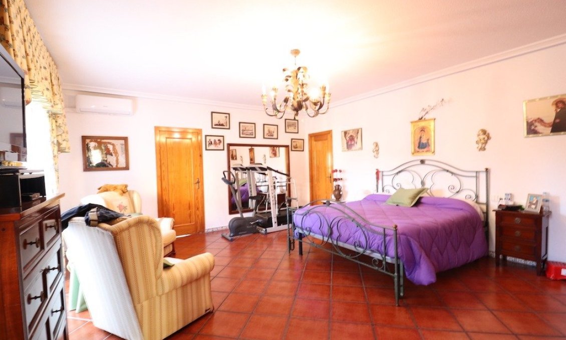 Segunda mano - Villa -
Torrevieja - Costa Blanca