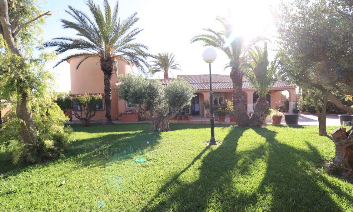 Segunda mano - Villa -
Torrevieja - Costa Blanca