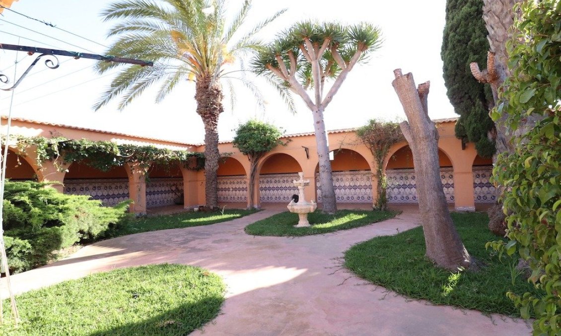 Segunda mano - Villa -
Torrevieja - Costa Blanca