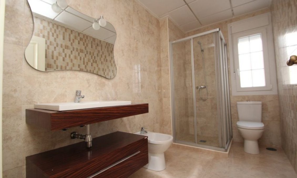 Revente - Villa -
Orihuela Costa - Costa Blanca