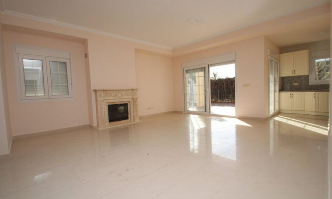 Revente - Villa -
Orihuela Costa - Costa Blanca