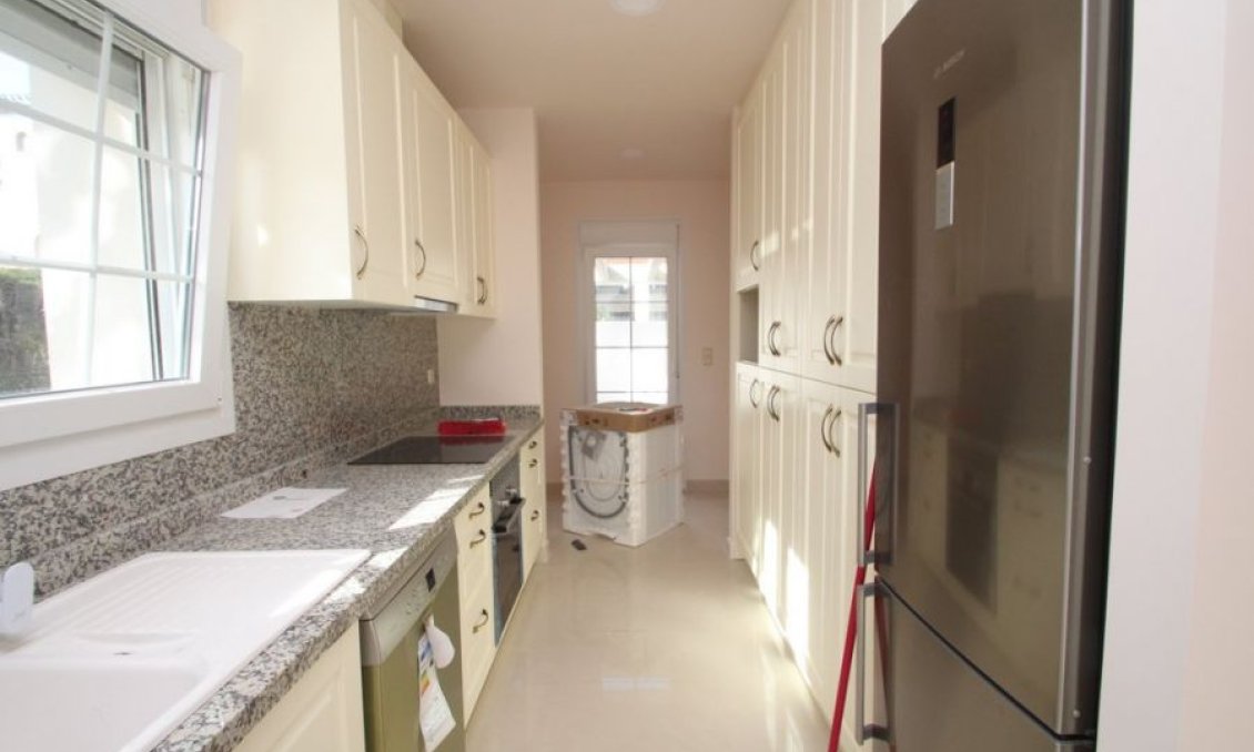 Revente - Villa -
Orihuela Costa - Costa Blanca