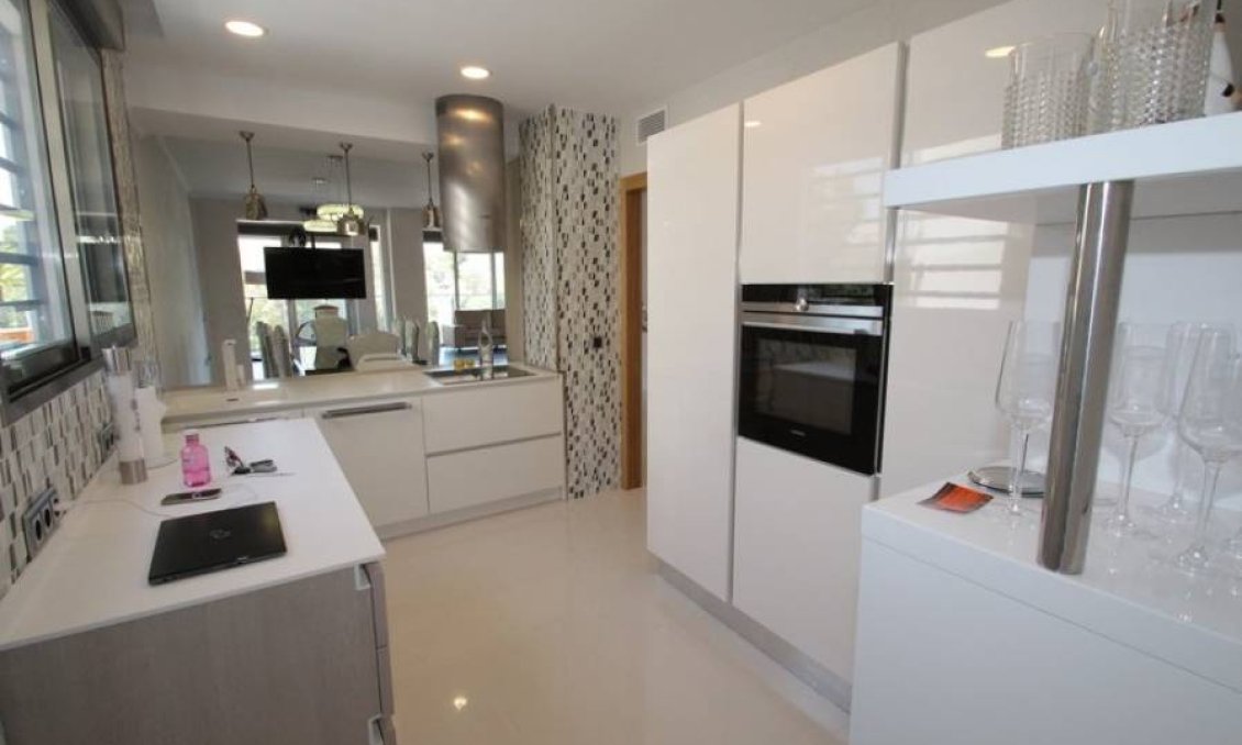 Segunda mano - Villa -
Orihuela Costa - Costa Blanca