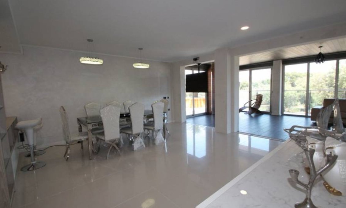 Segunda mano - Villa -
Orihuela Costa - Costa Blanca