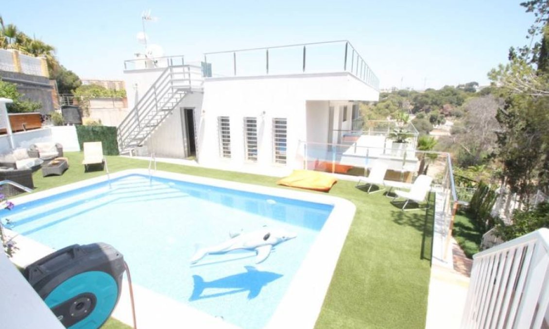 Segunda mano - Villa -
Orihuela Costa - Costa Blanca