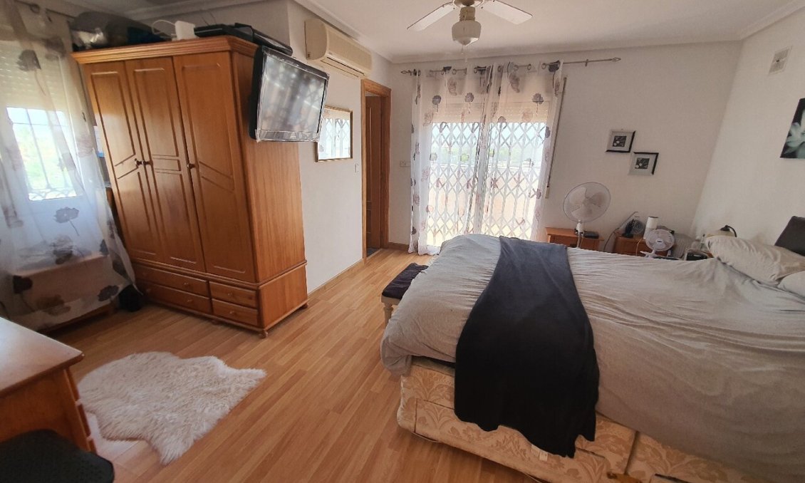 Segunda mano - Villa -
Los Balcones - Costa Blanca