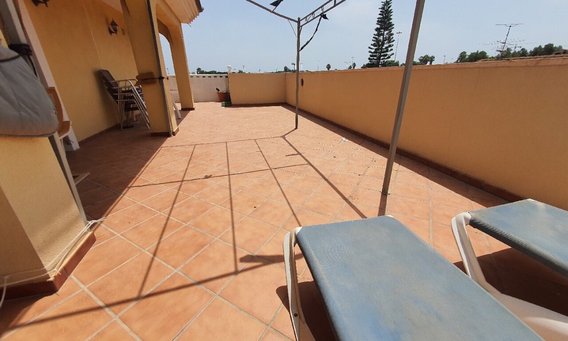 Segunda mano - Villa -
Los Balcones - Costa Blanca