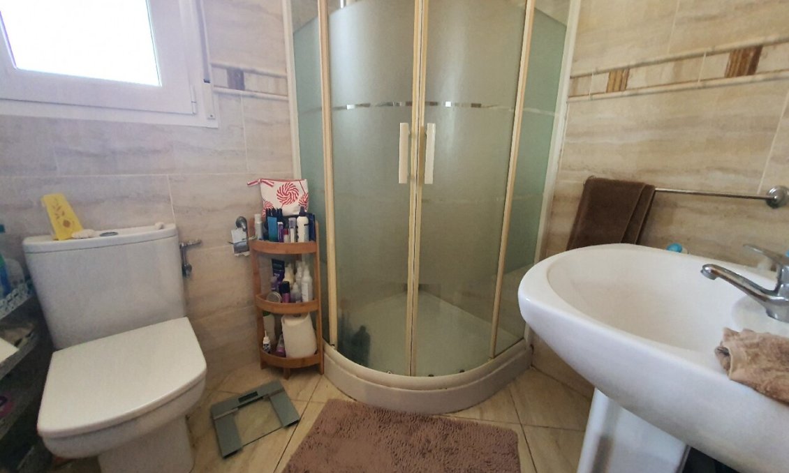 Segunda mano - Villa -
Los Balcones - Costa Blanca