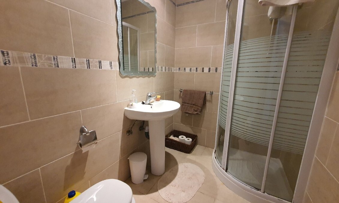 Segunda mano - Villa -
Los Balcones - Costa Blanca