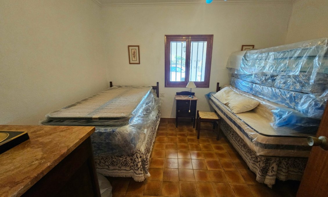Használt Ingatlanok - Villa -
Els Poblets - Costa Blanca