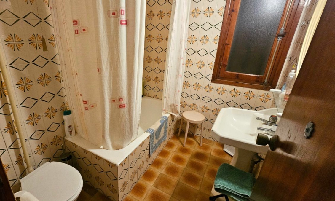 Használt Ingatlanok - Villa -
Els Poblets - Costa Blanca