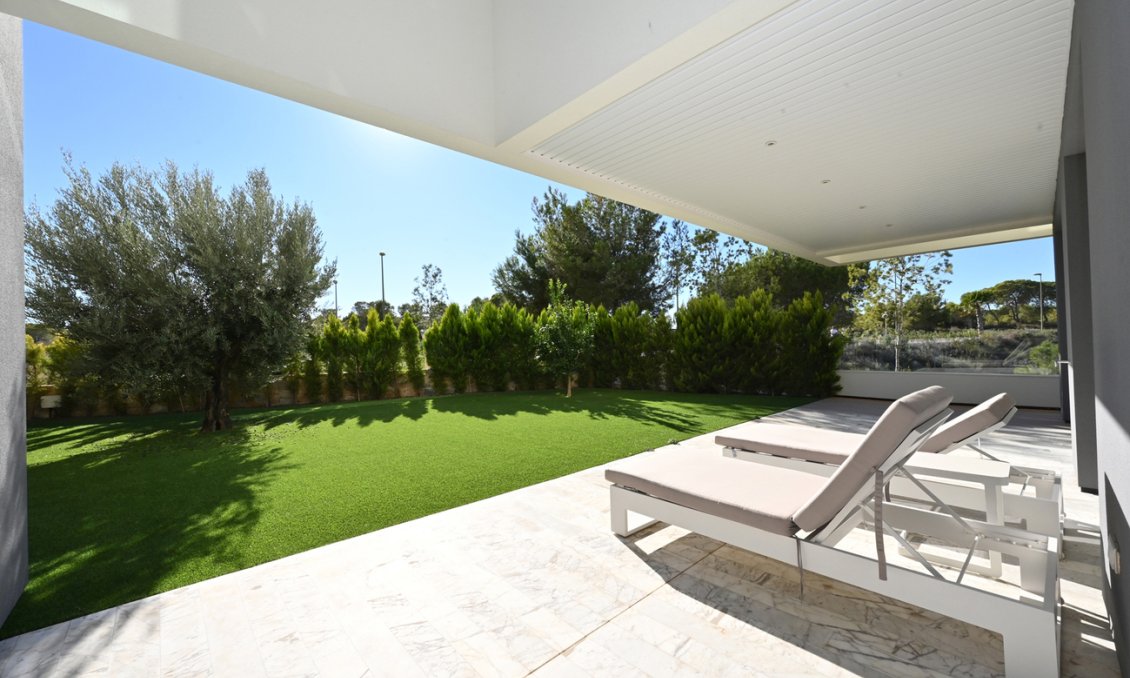 Használt Ingatlanok - Apartman -
Las Colinas Golf - Costa Blanca
