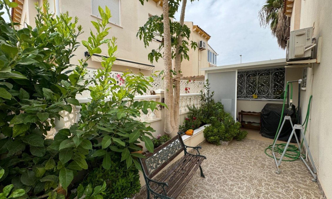 Segunda mano - Villa -
Orihuela Costa - Los Dolses