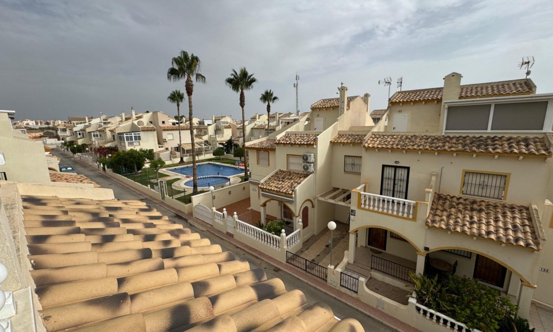 Segunda mano - Villa -
Orihuela Costa - Los Dolses