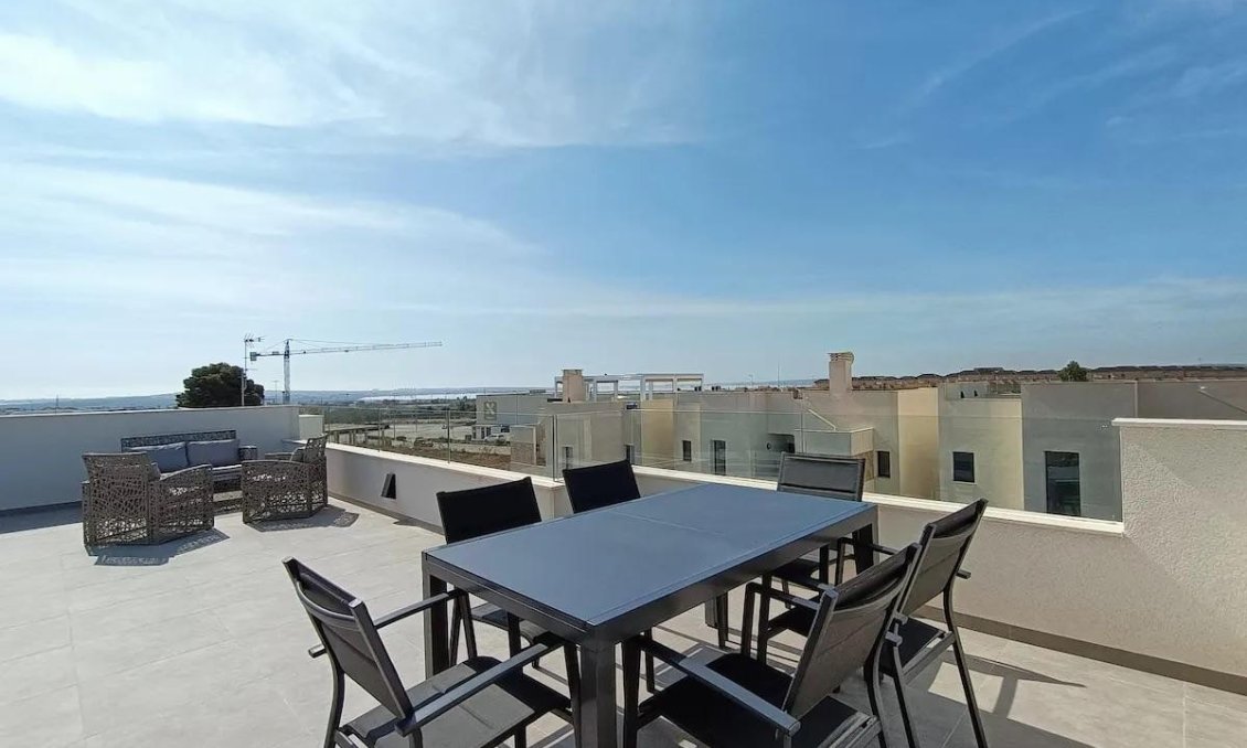 Segunda mano - Villa -
Los Montesinos - Costa Blanca