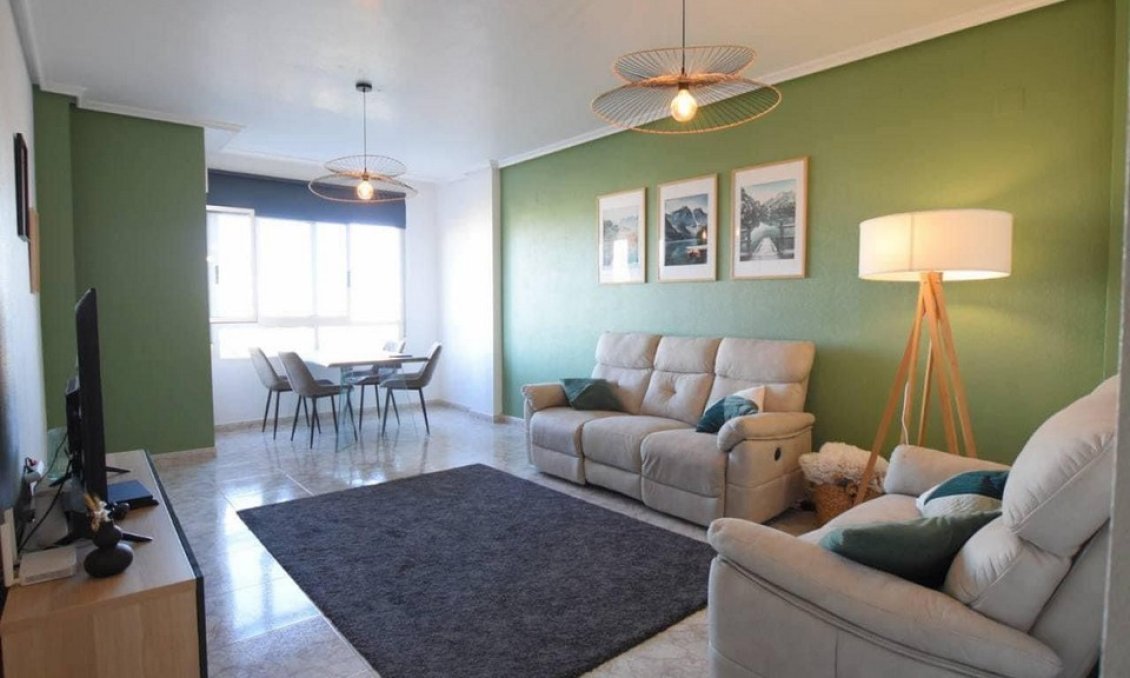 Segunda mano - Apartamento -
Los Montesinos - Costa Blanca
