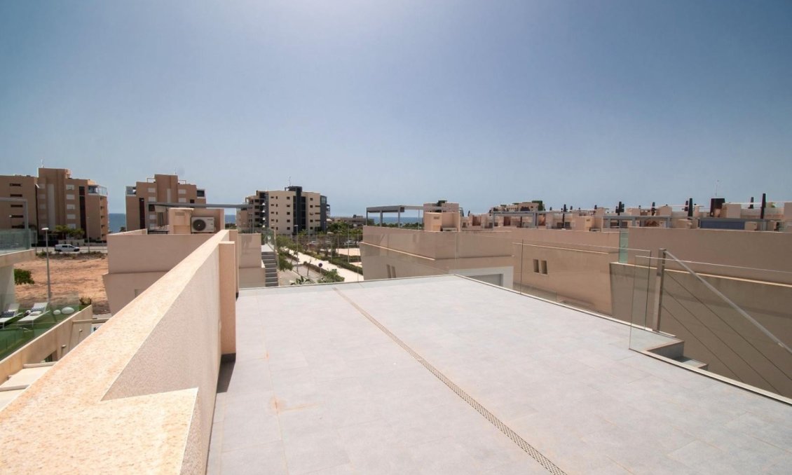 Wiederverkauf - Villa -
Mil Palmeras - Costa Blanca