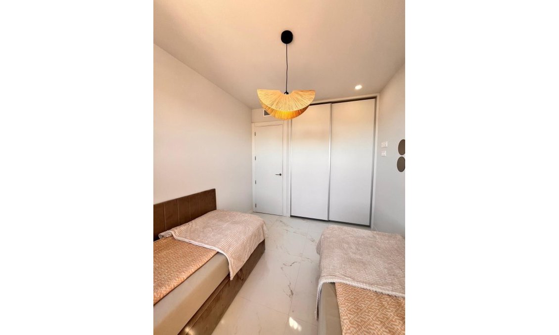 Segunda mano - Apartamento -
Benidorm - Poniente