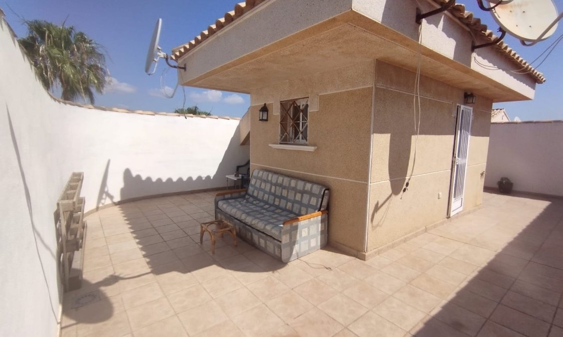 Segunda mano - Villa -
Torrevieja - Costa Blanca
