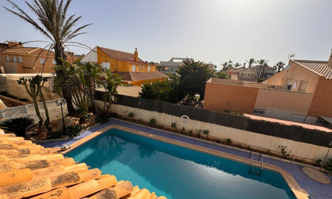 Resale - Villa -
La Manga del Mar Menor - Costa Calida