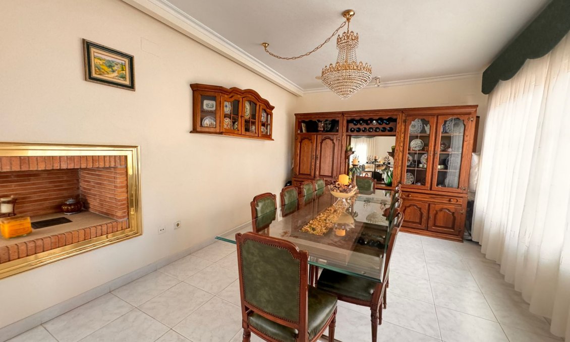 Resale - Villa -
La Manga del Mar Menor - Costa Calida