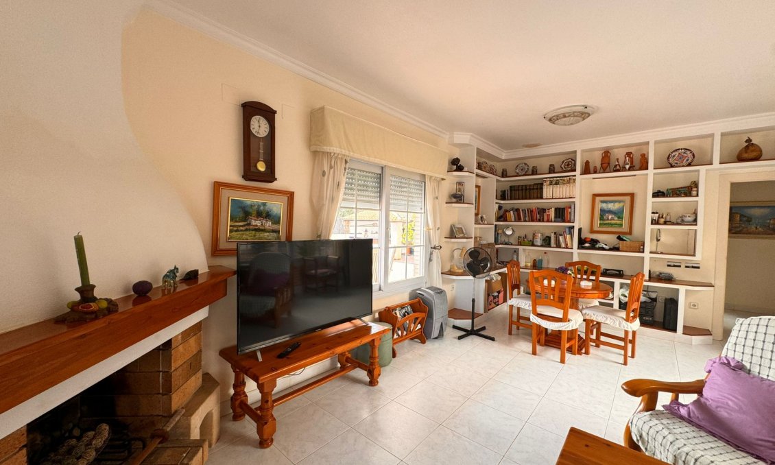 Resale - Villa -
La Manga del Mar Menor - Costa Calida